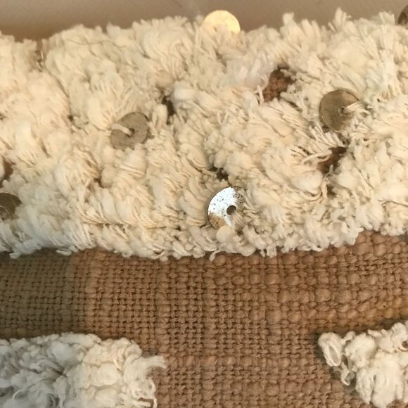 Bohemian Beige & Ivory Cotton/Linen Lumbar Accent Pillow With Tassels - Picture 8 of 8